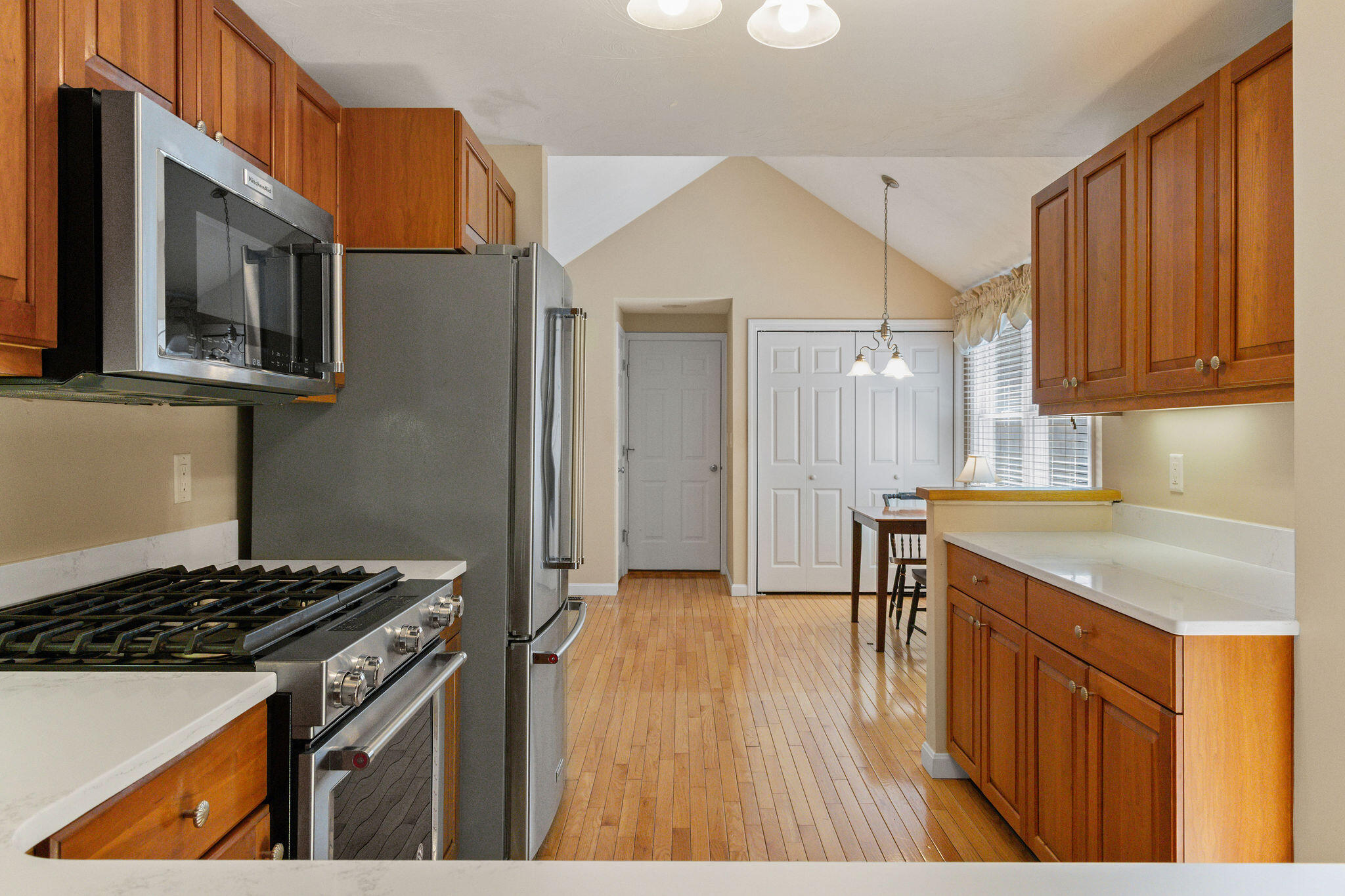 28 Wildflower Lane Yarmouth MA 02675