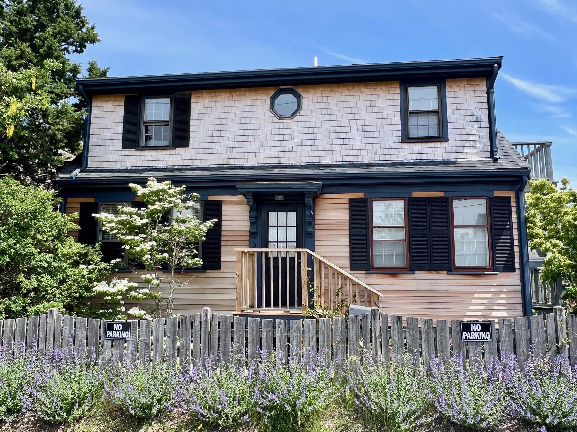 3 Winthrop Street Provincetown MA 02657