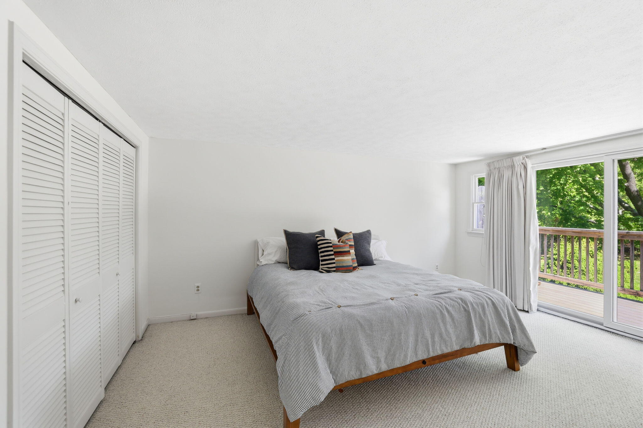 374 Davisville Road East Falmouth MA 02536
