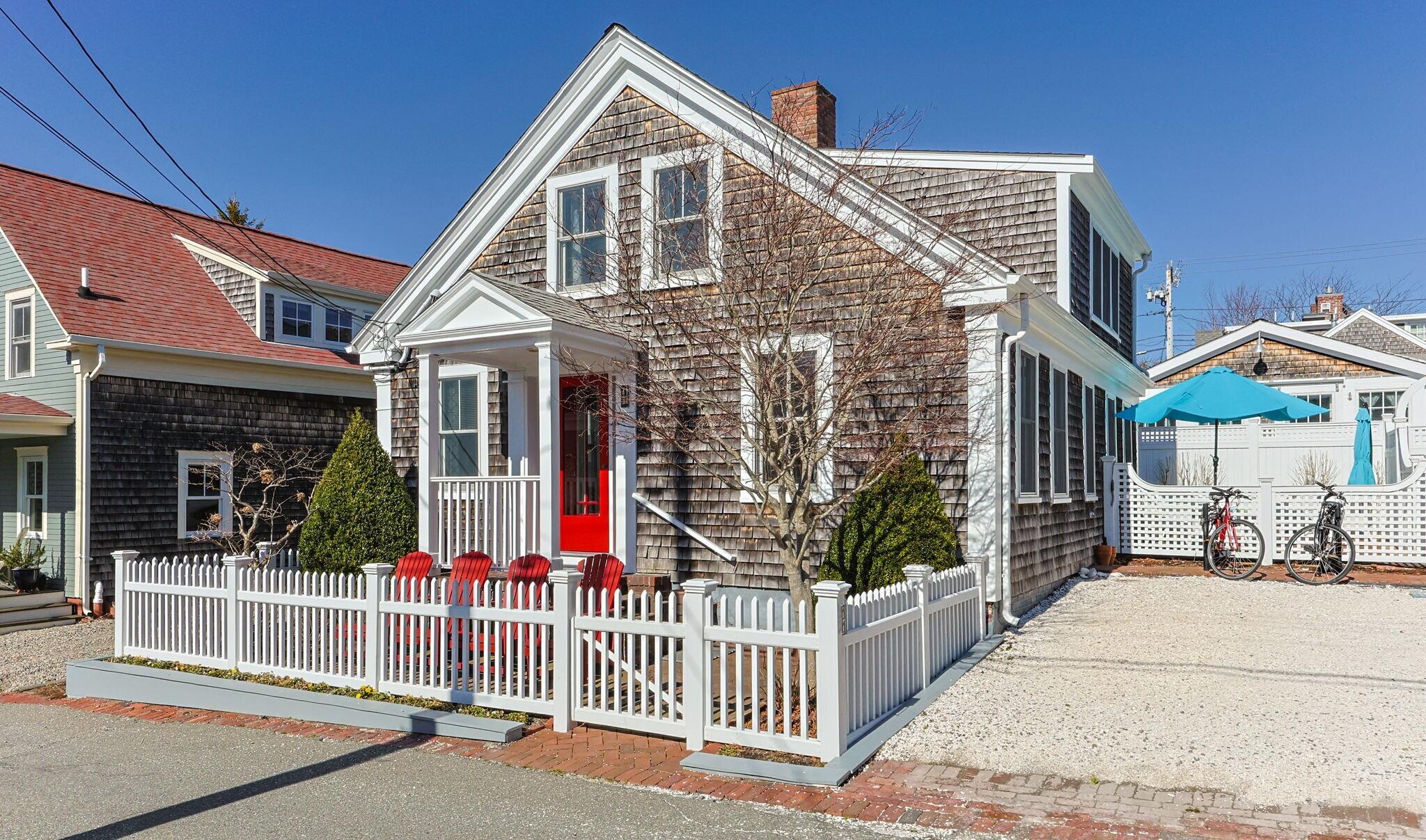 11 Central Street Provincetown MA 02657