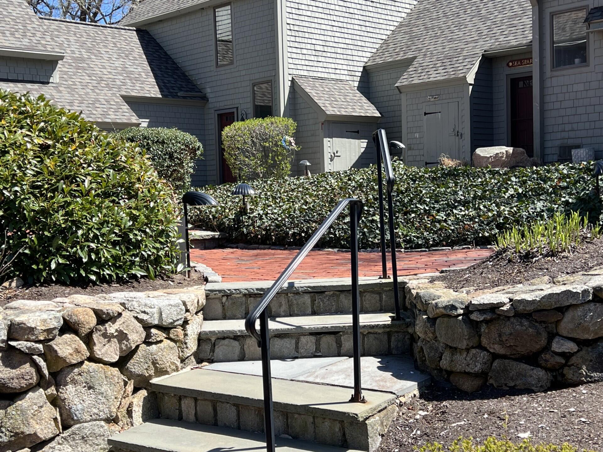 22 Mid Iron Way Mashpee MA 02649