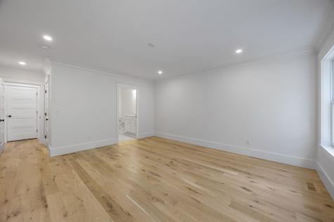 213 N Falmouth Highway Falmouth MA 02556