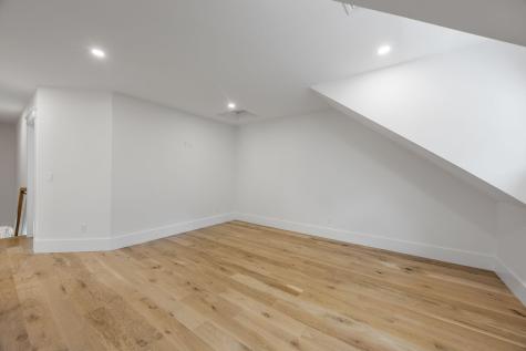 213 N Falmouth Highway Falmouth MA 02556