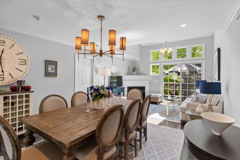 7 Gold Leaf Lane Mashpee MA 02649