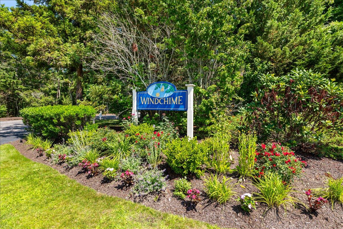7 Gold Leaf Lane Mashpee MA 02649