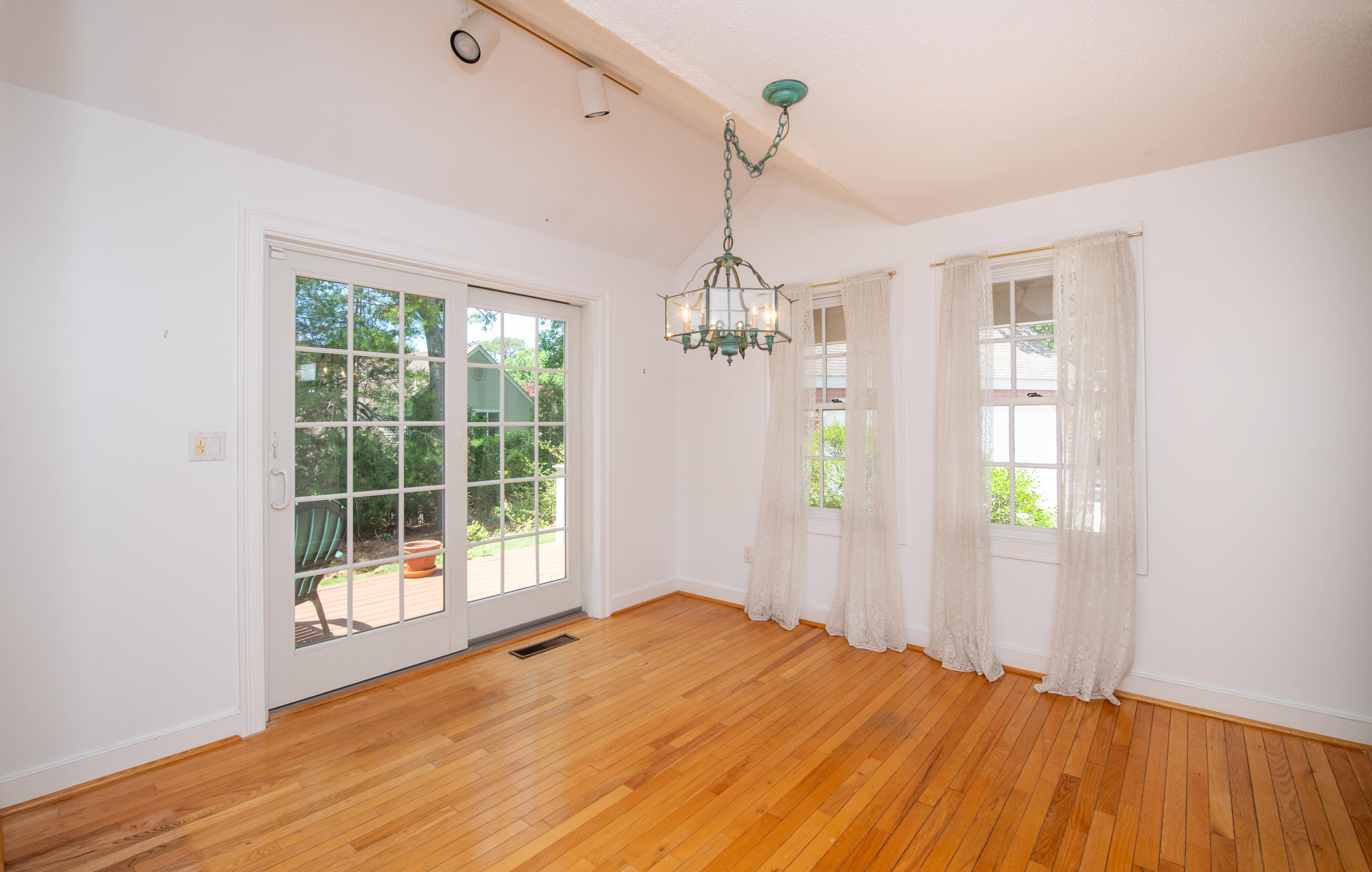 10 Village Green Circle Mashpee MA 02649