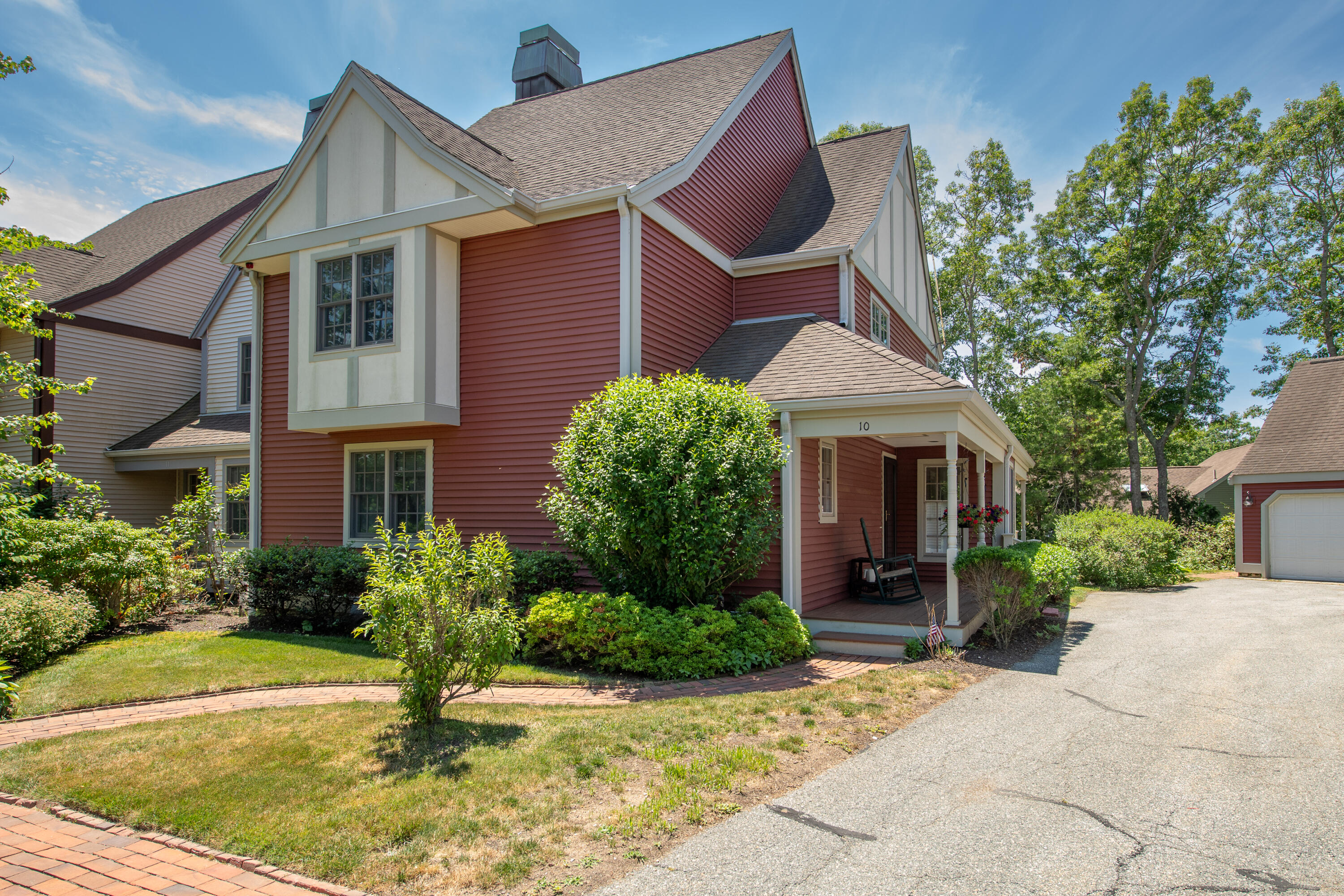 10 Village Green Circle Mashpee MA 02649