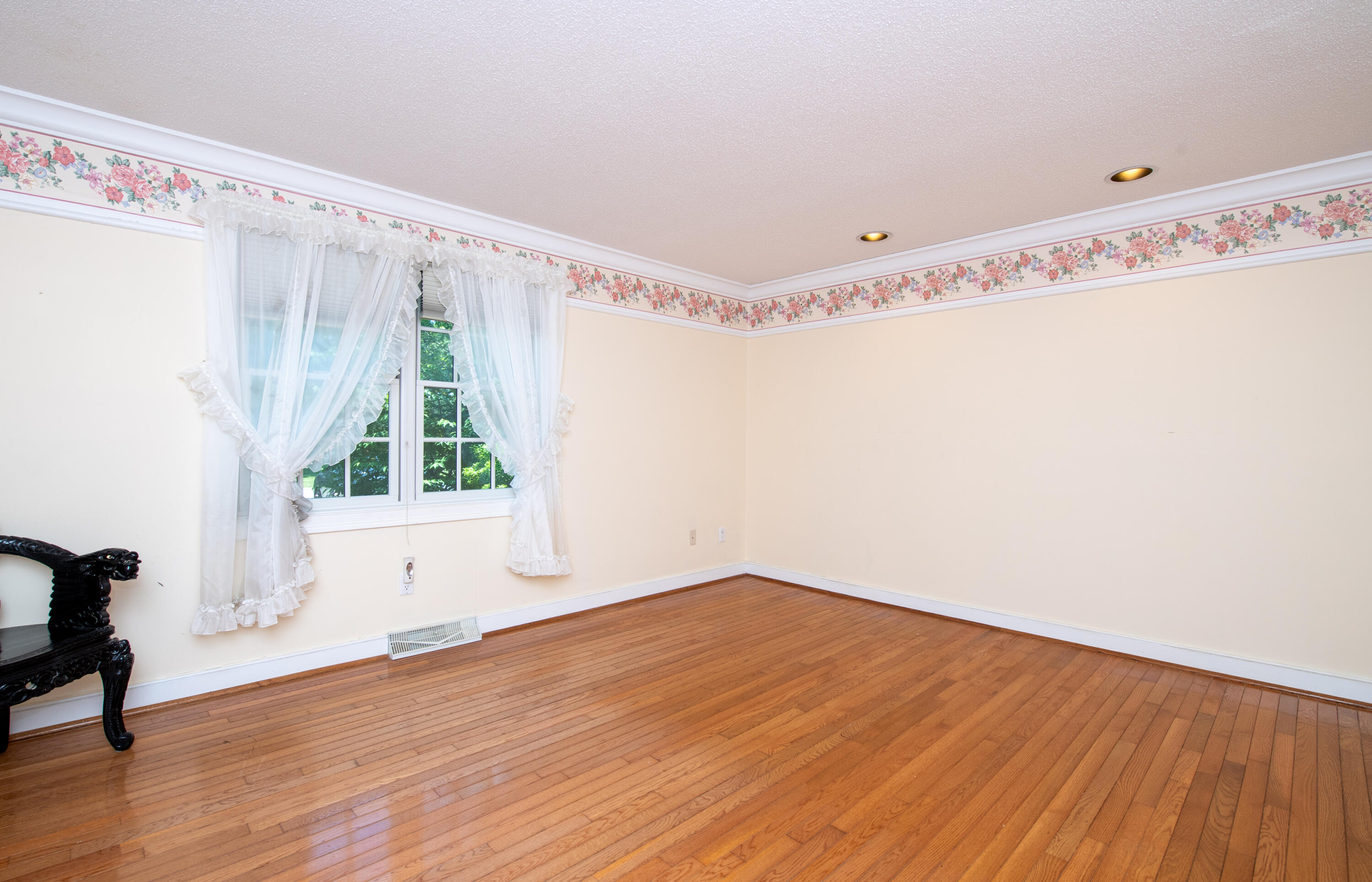 10 Village Green Circle Mashpee MA 02649
