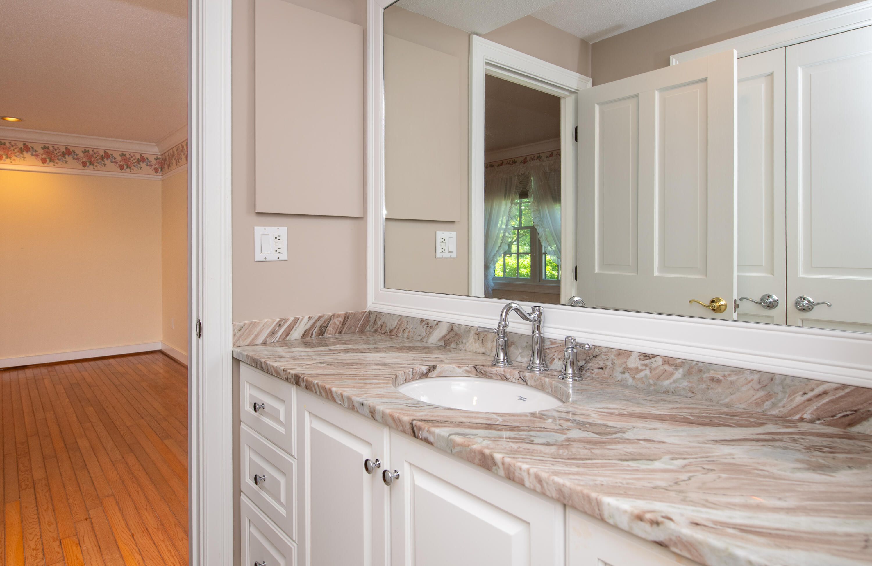10 Village Green Circle Mashpee MA 02649
