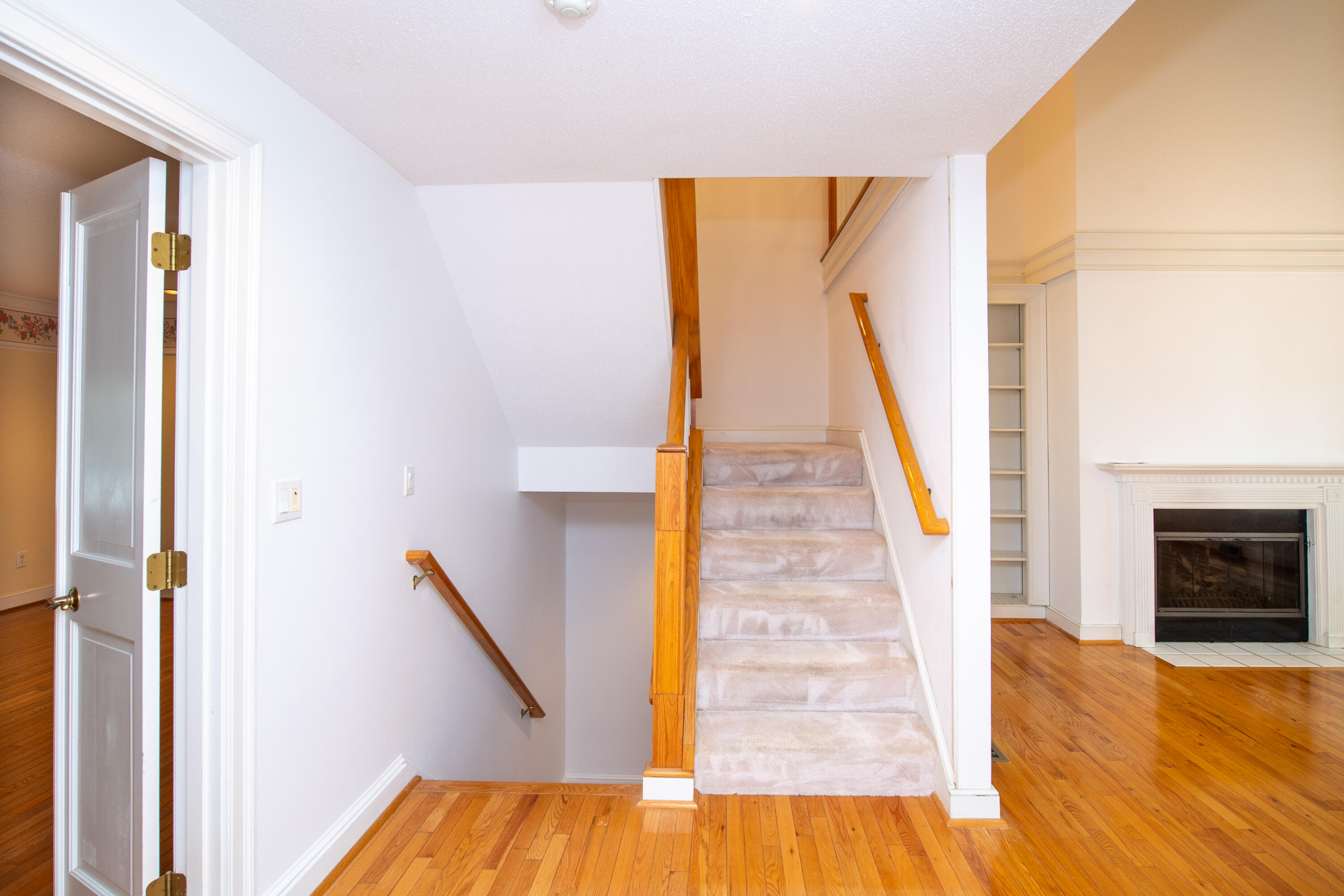 10 Village Green Circle Mashpee MA 02649