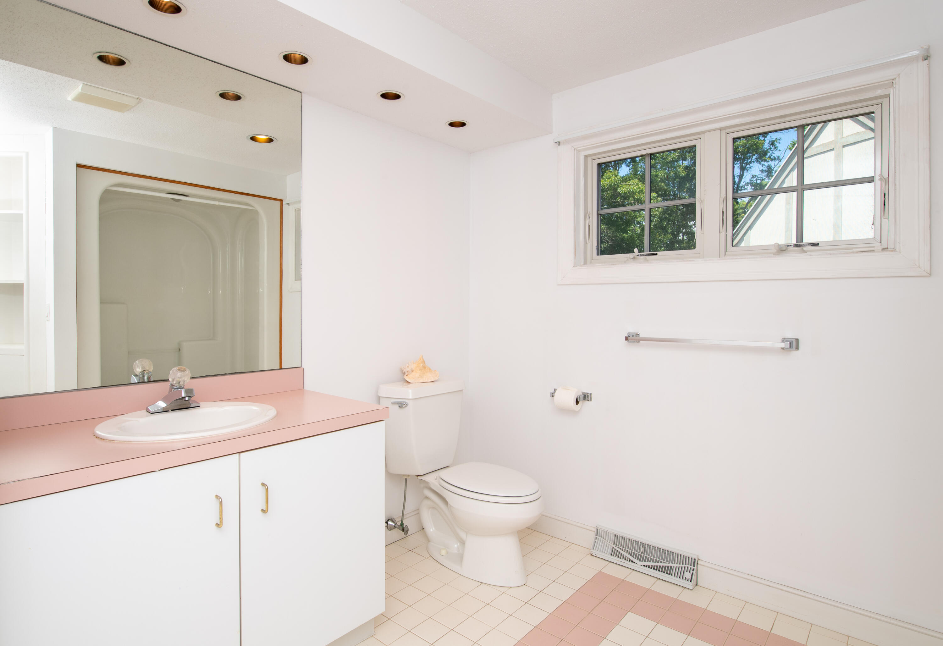 10 Village Green Circle Mashpee MA 02649