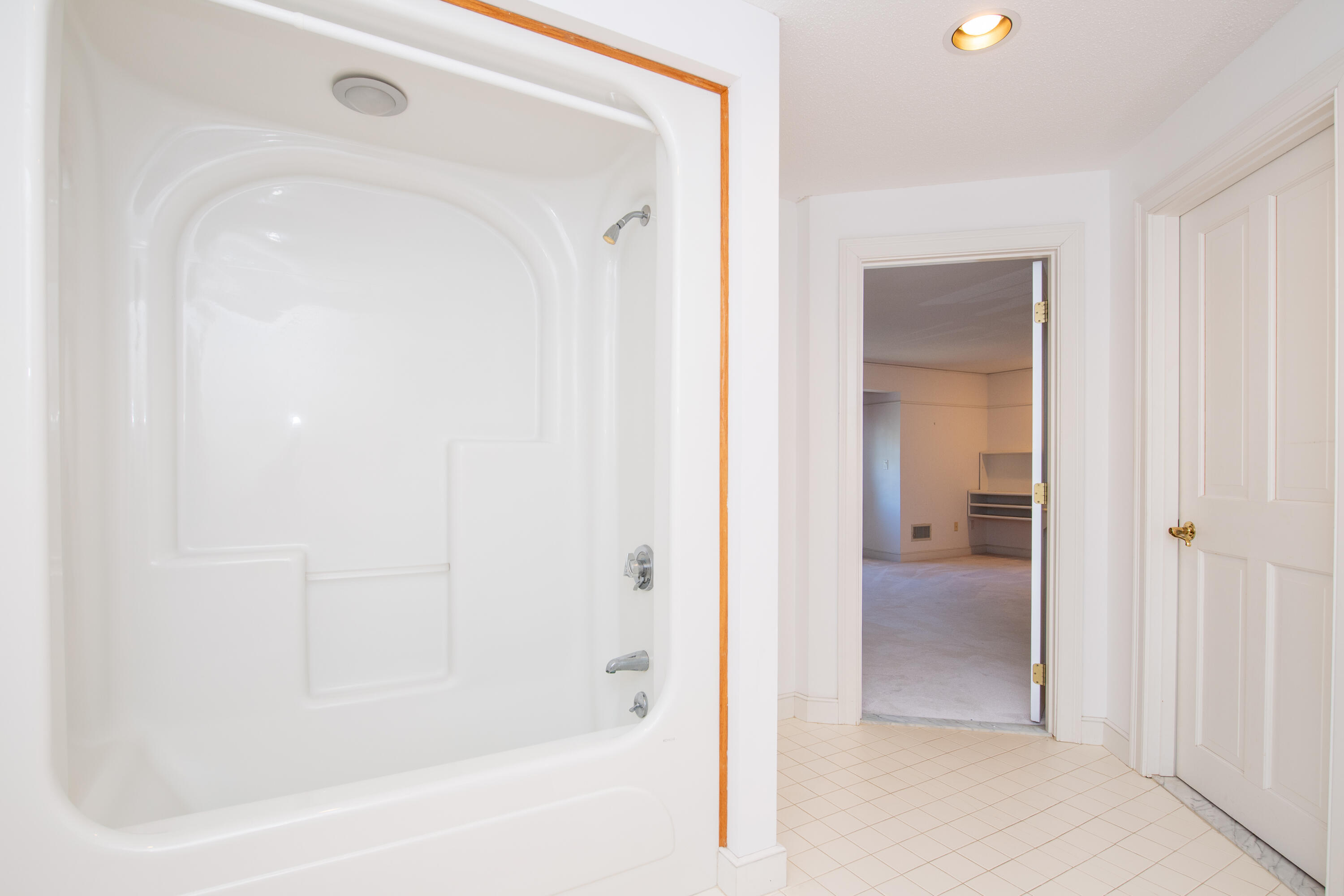 10 Village Green Circle Mashpee MA 02649