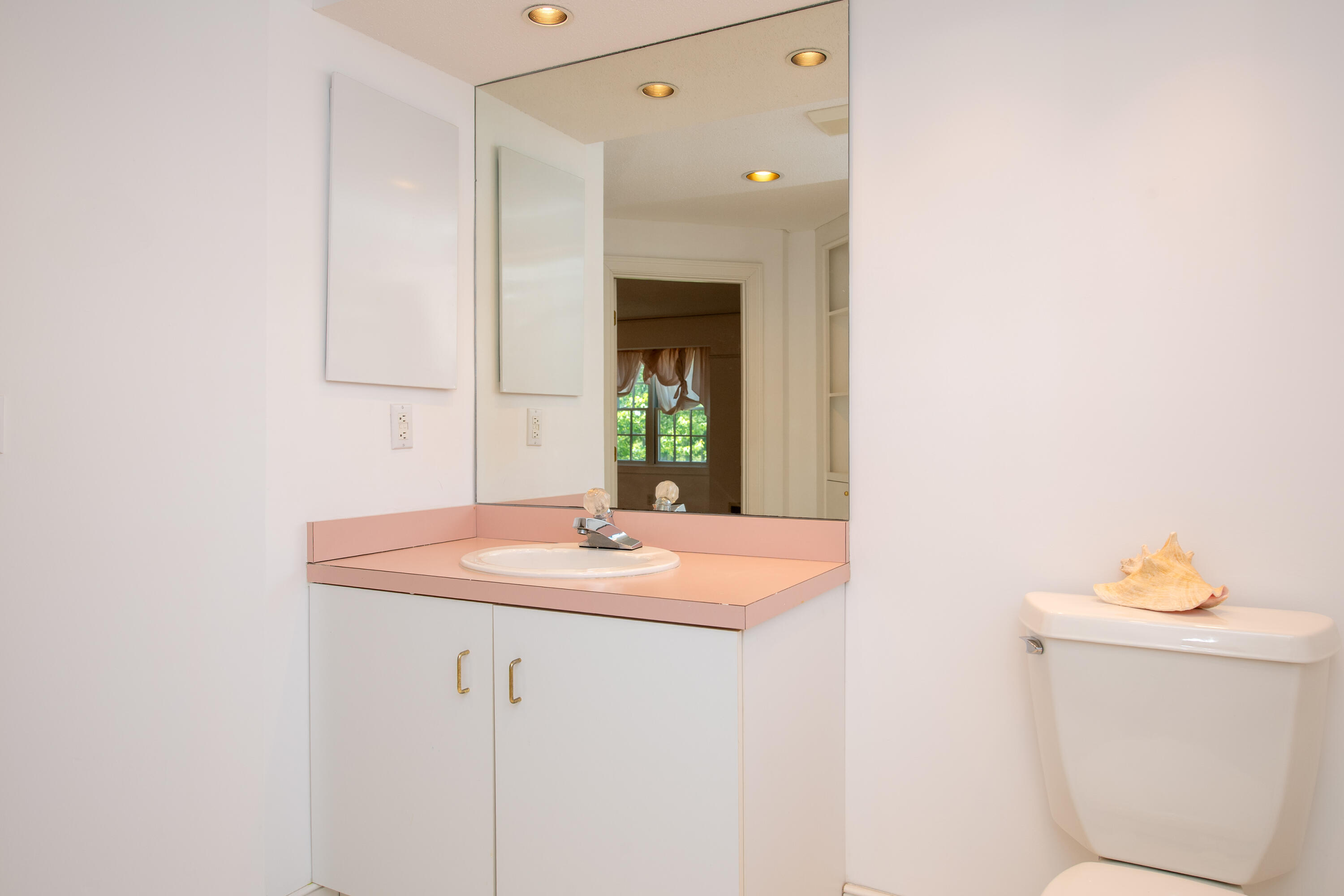 10 Village Green Circle Mashpee MA 02649