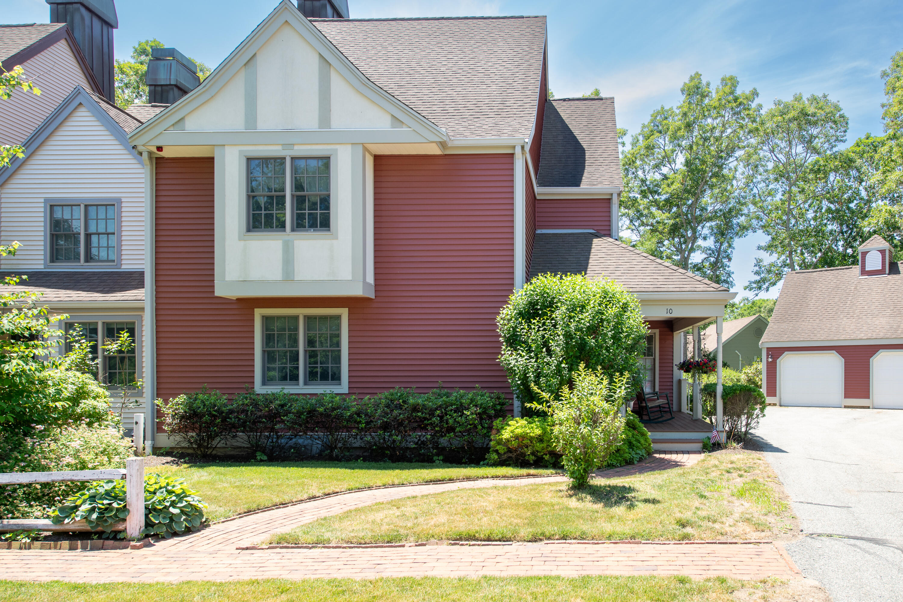 10 Village Green Circle Mashpee MA 02649