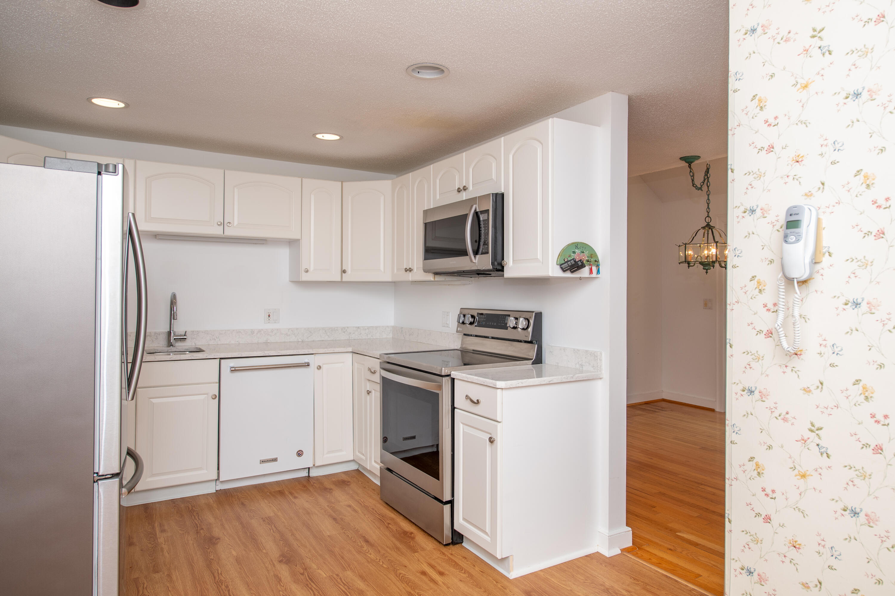 10 Village Green Circle Mashpee MA 02649