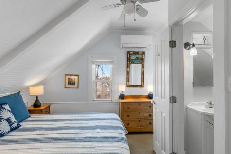 15 Carver Street Provincetown MA 02657
