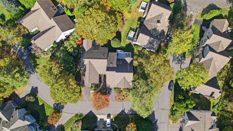 5 Darby Point Mashpee MA 02649