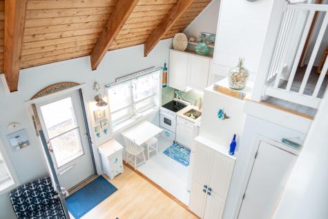 109 Seaview Avenue Yarmouth MA 02664