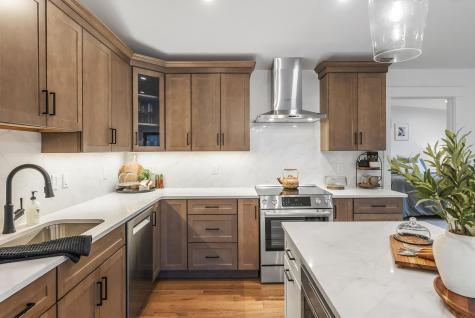 46 Sandwich Road MA 02360