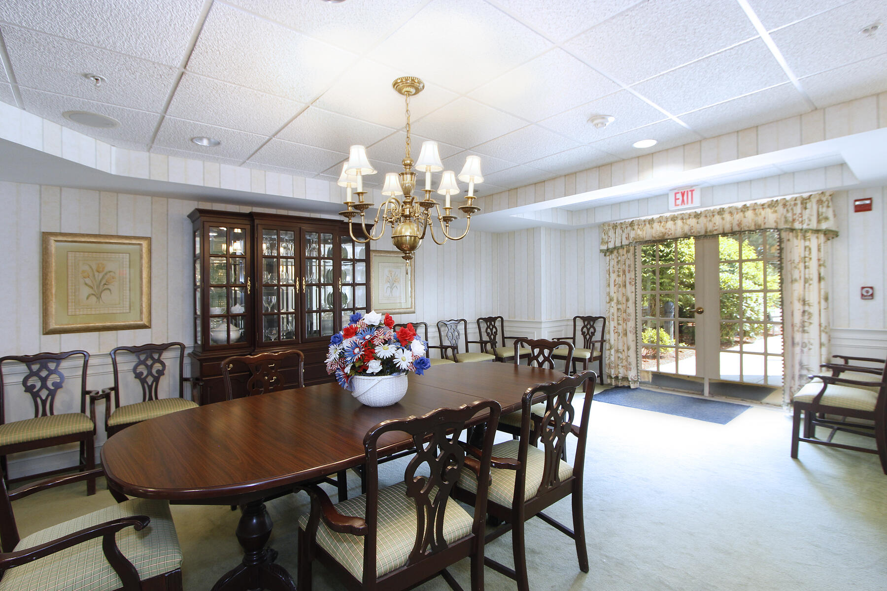 18 West Road MA 02653