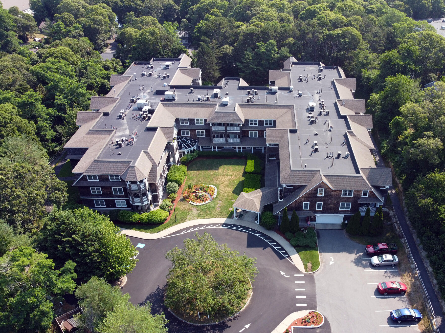 18 West Road MA 02653