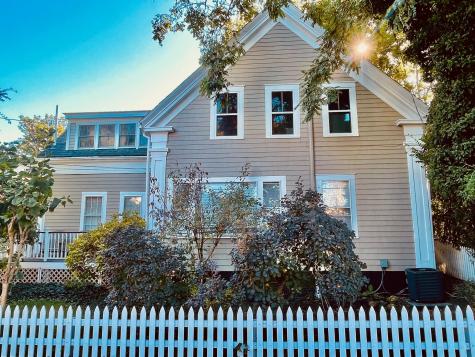 12 Cottage Street Provincetown MA 02657