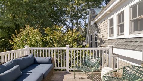 12 Cottage Street Provincetown MA 02657