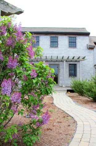 6 Georges Path MA 02657