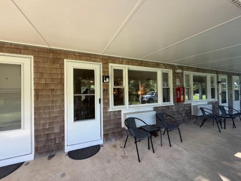33 Island Inn Road Oak Bluffs MA 02557