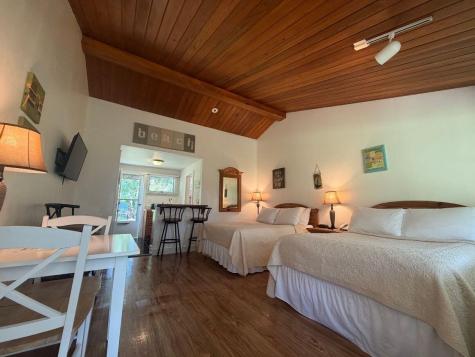 33 Island Inn Road Oak Bluffs MA 02557