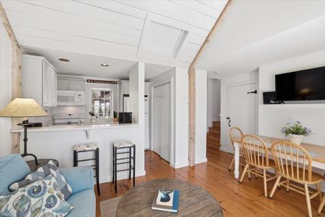 14 Hammock Pond Road Mashpee MA 02649
