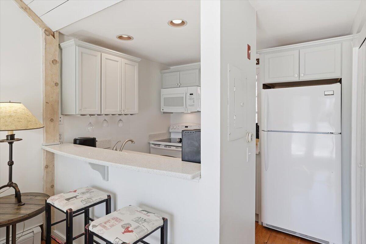 14 Hammock Pond Road Mashpee MA 02649