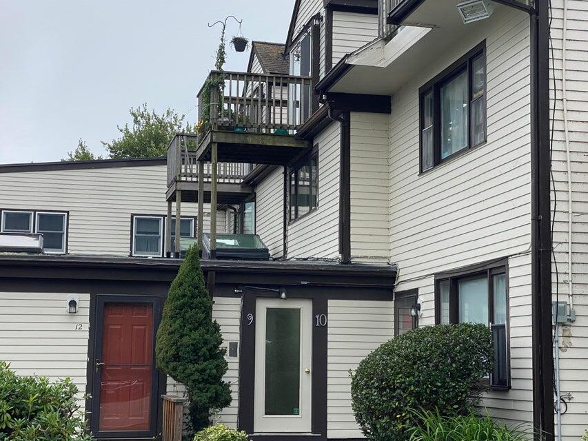 26 Bettys Pond Road Hyannis MA 02601