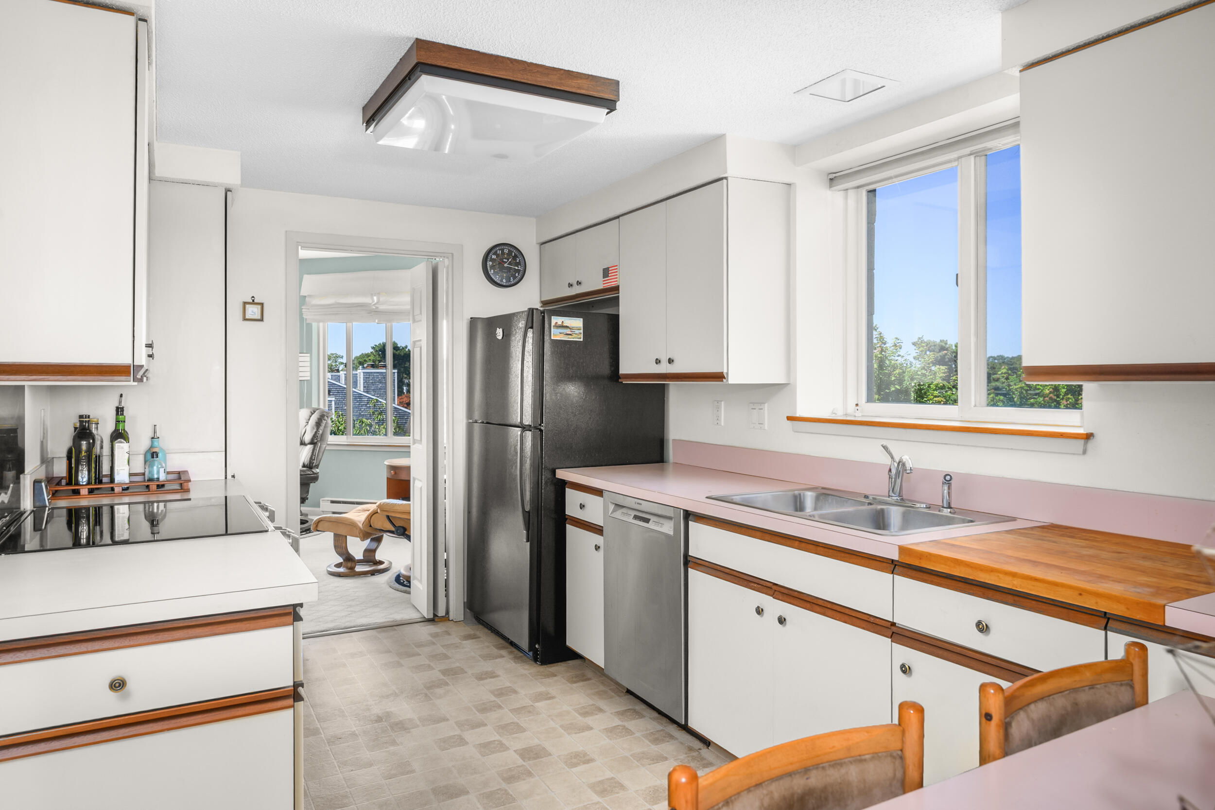 1 Belmont Road Harwich MA 02671