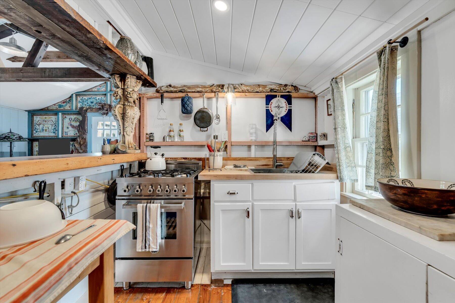 5 Kiley Court Provincetown MA 02657