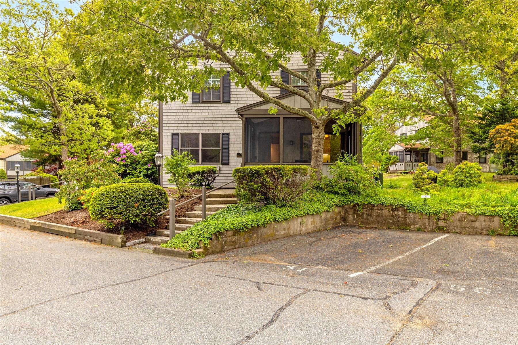 14 Harold Street Harwich MA 02646
