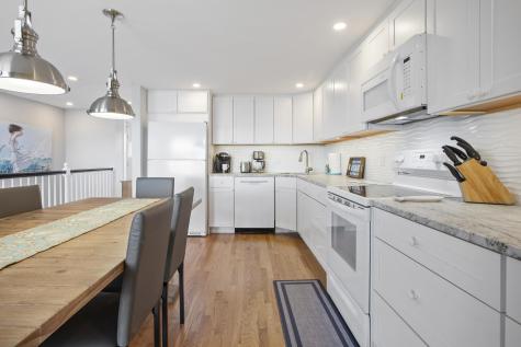 544 Shore Road Truro MA 02666