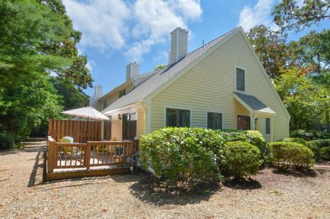 77 Shellback Way Mashpee MA 02649