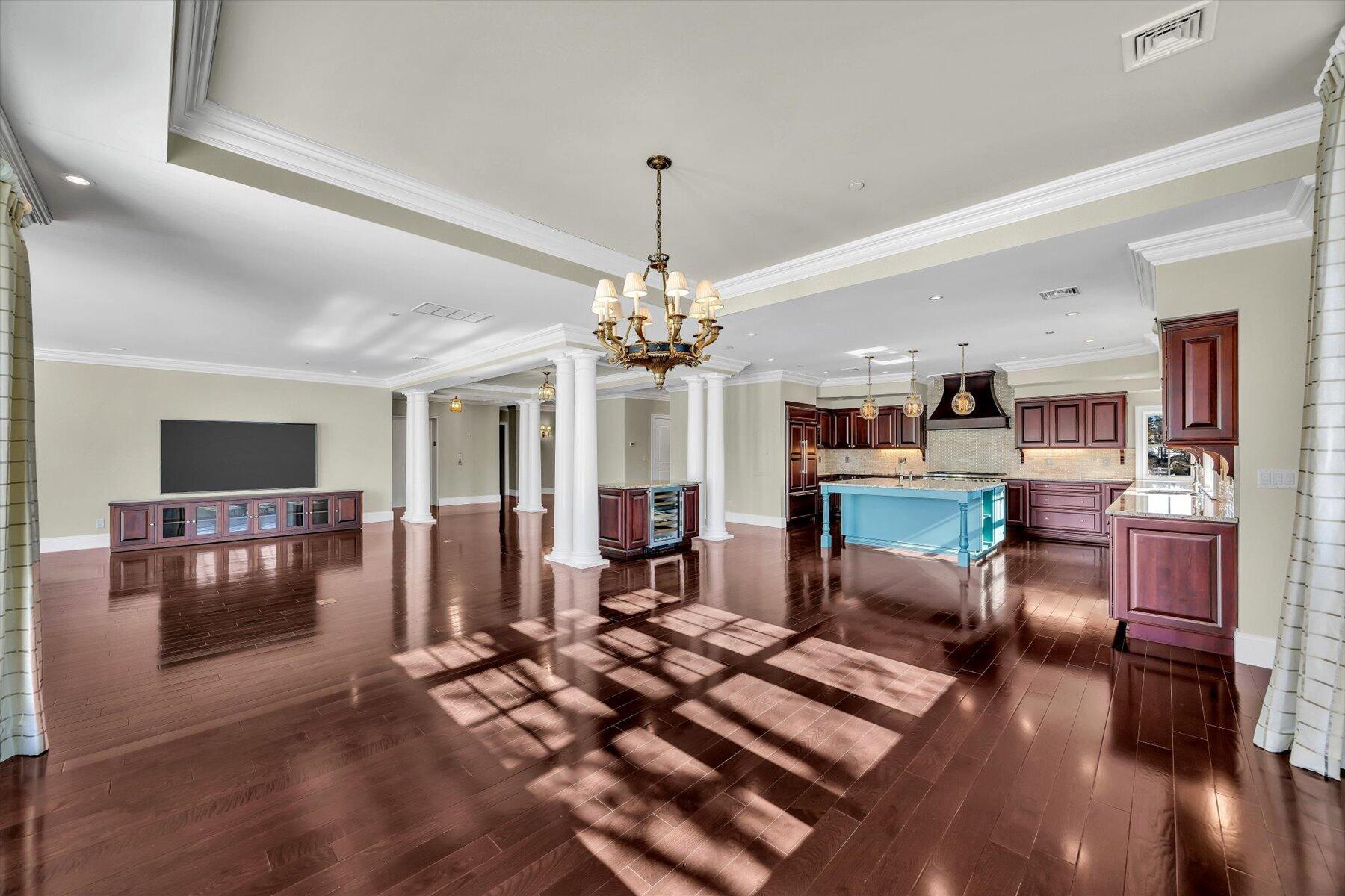 70E Simons Road Mashpee MA 02649