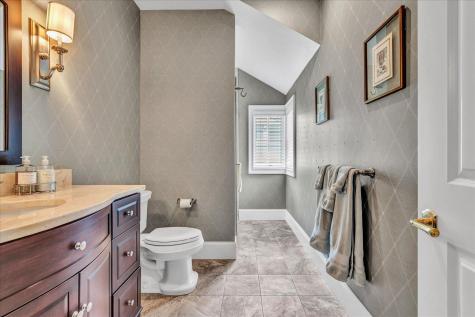 70E Simons Road Mashpee MA 02649