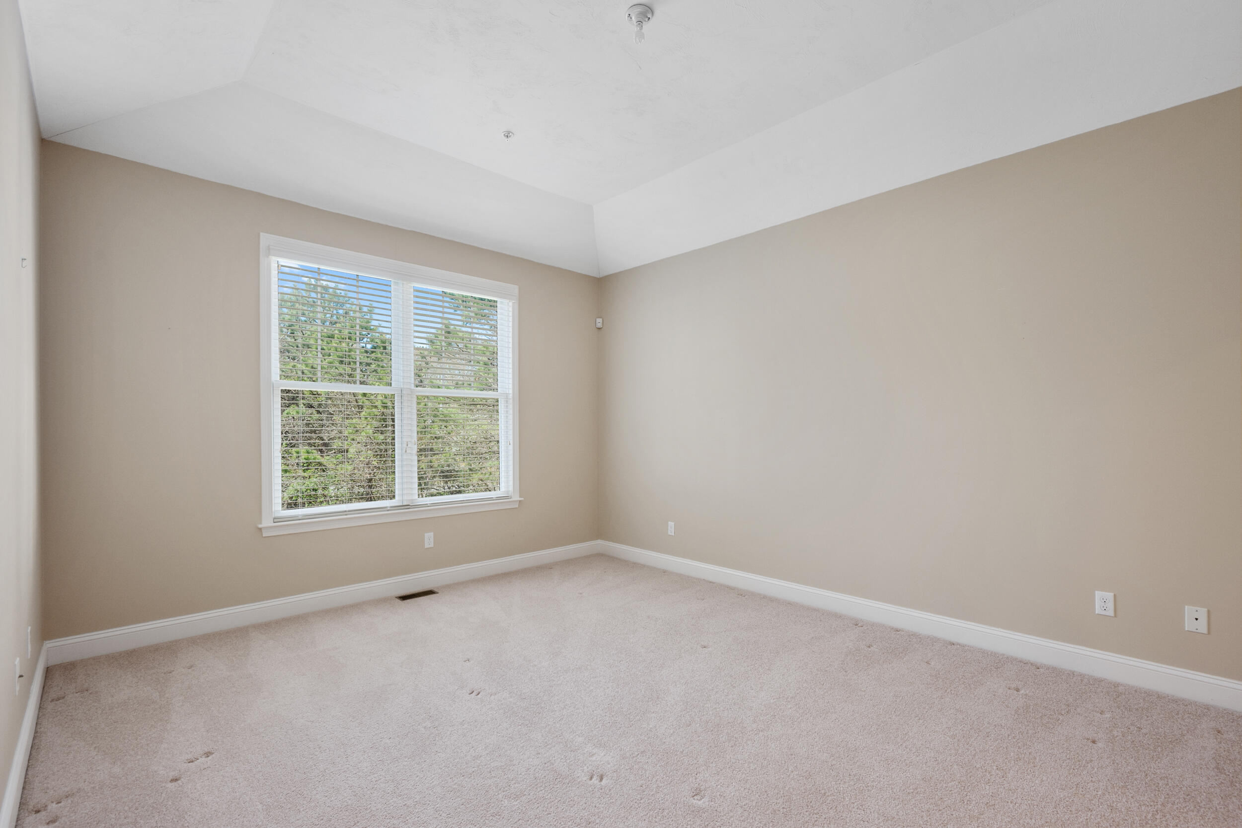 44 Twin Oaks Drive Mashpee MA 02649