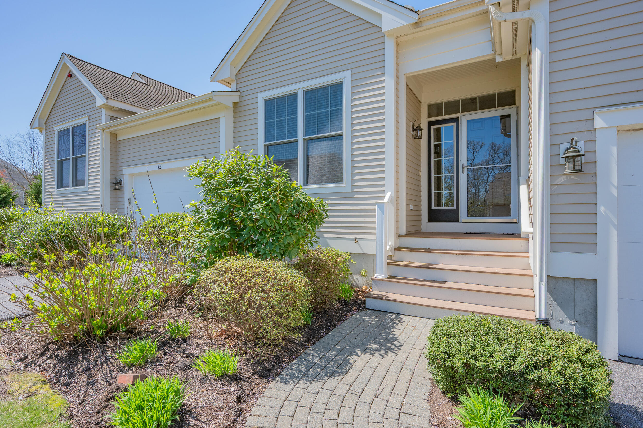 44 Twin Oaks Drive Mashpee MA 02649