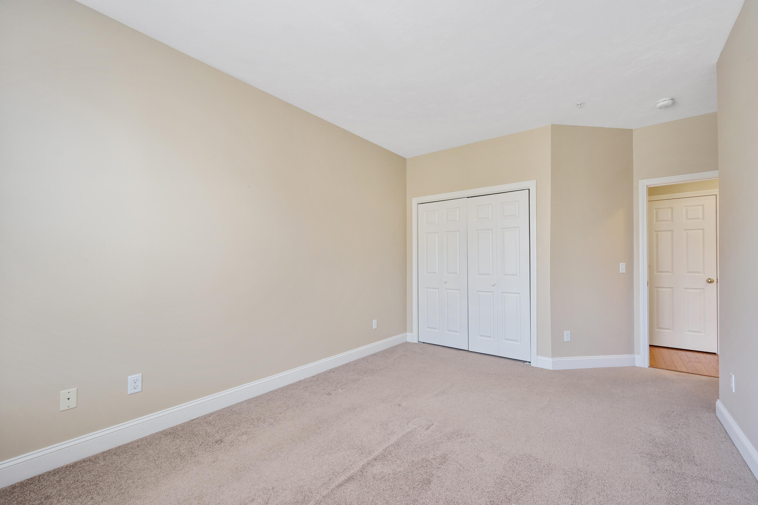 44 Twin Oaks Drive Mashpee MA 02649