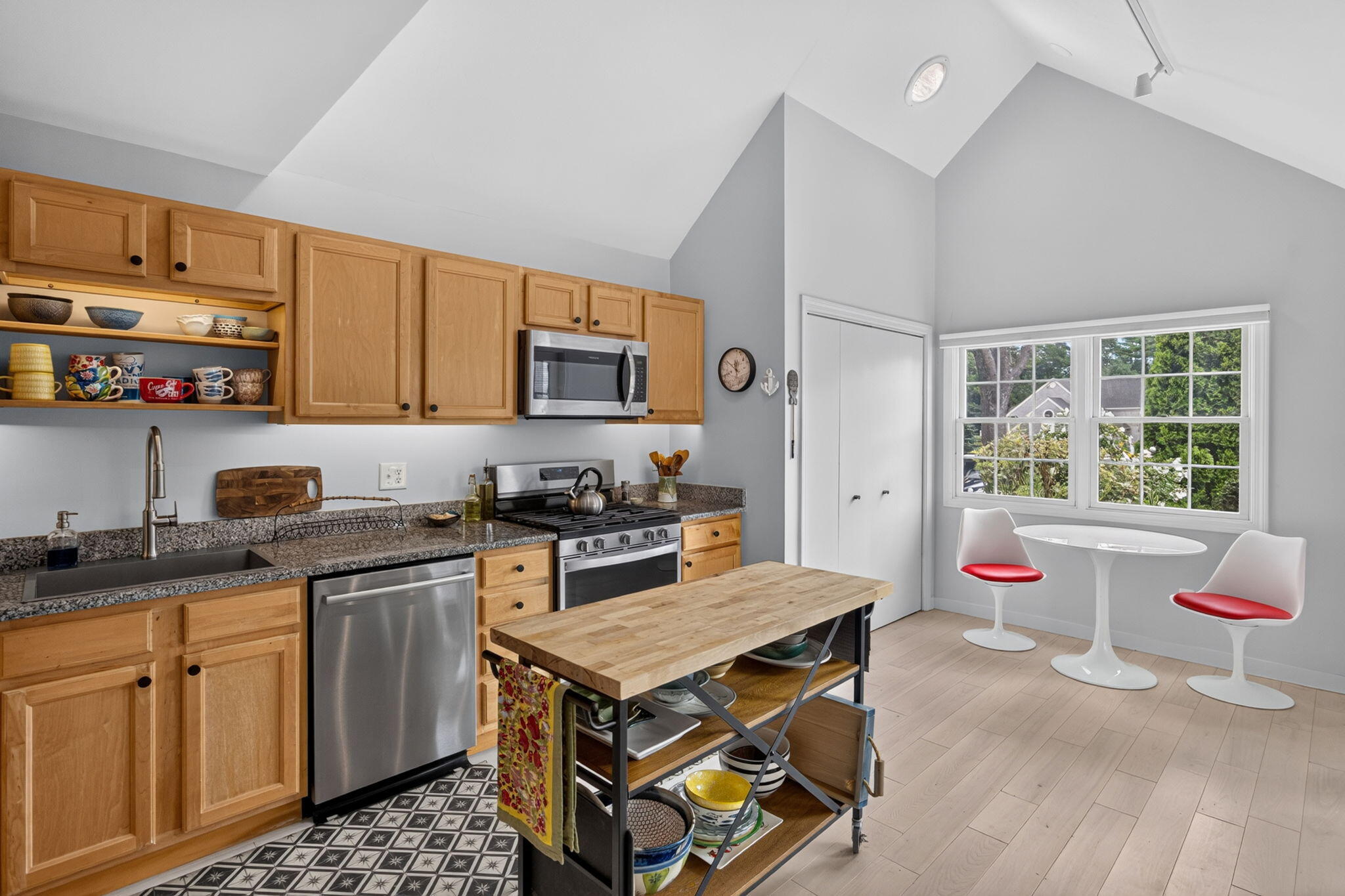 10 Red Cedar Road Mashpee MA 02649