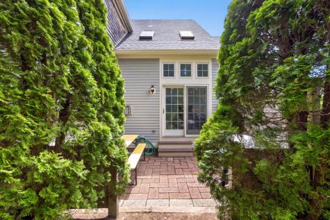 10 Red Cedar Road Mashpee MA 02649