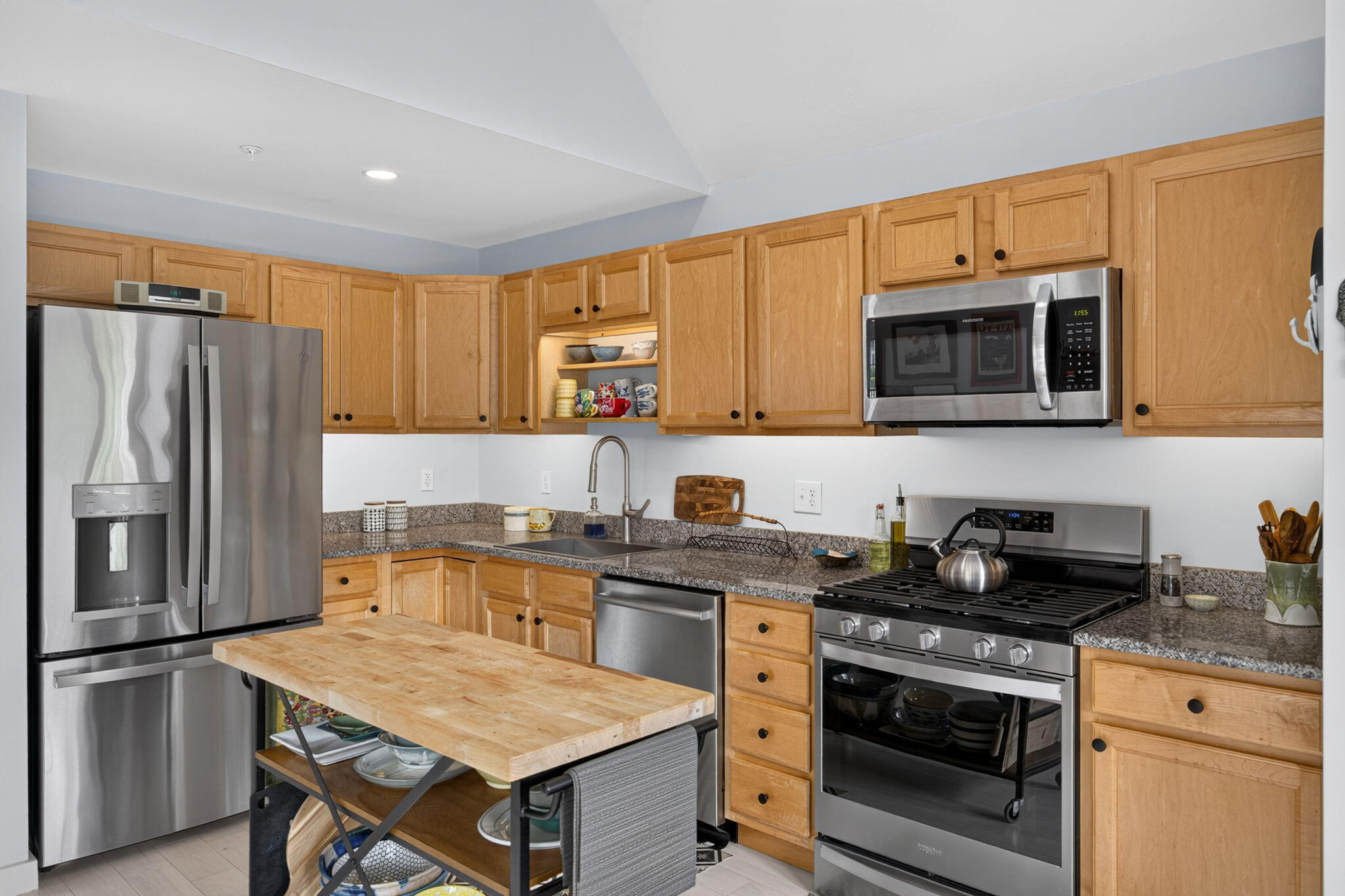 10 Red Cedar Road Mashpee MA 02649