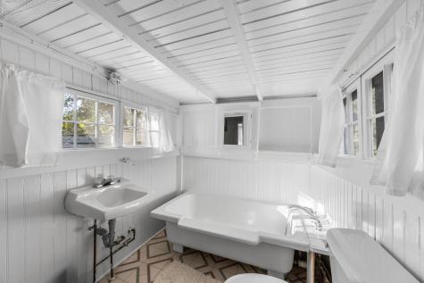 2 Meetinghouse Road Truro MA 02666