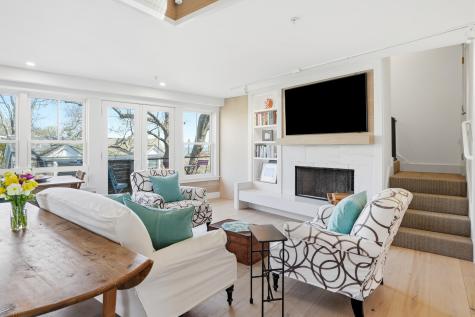 20 Union Court Vineyard Haven MA 02568