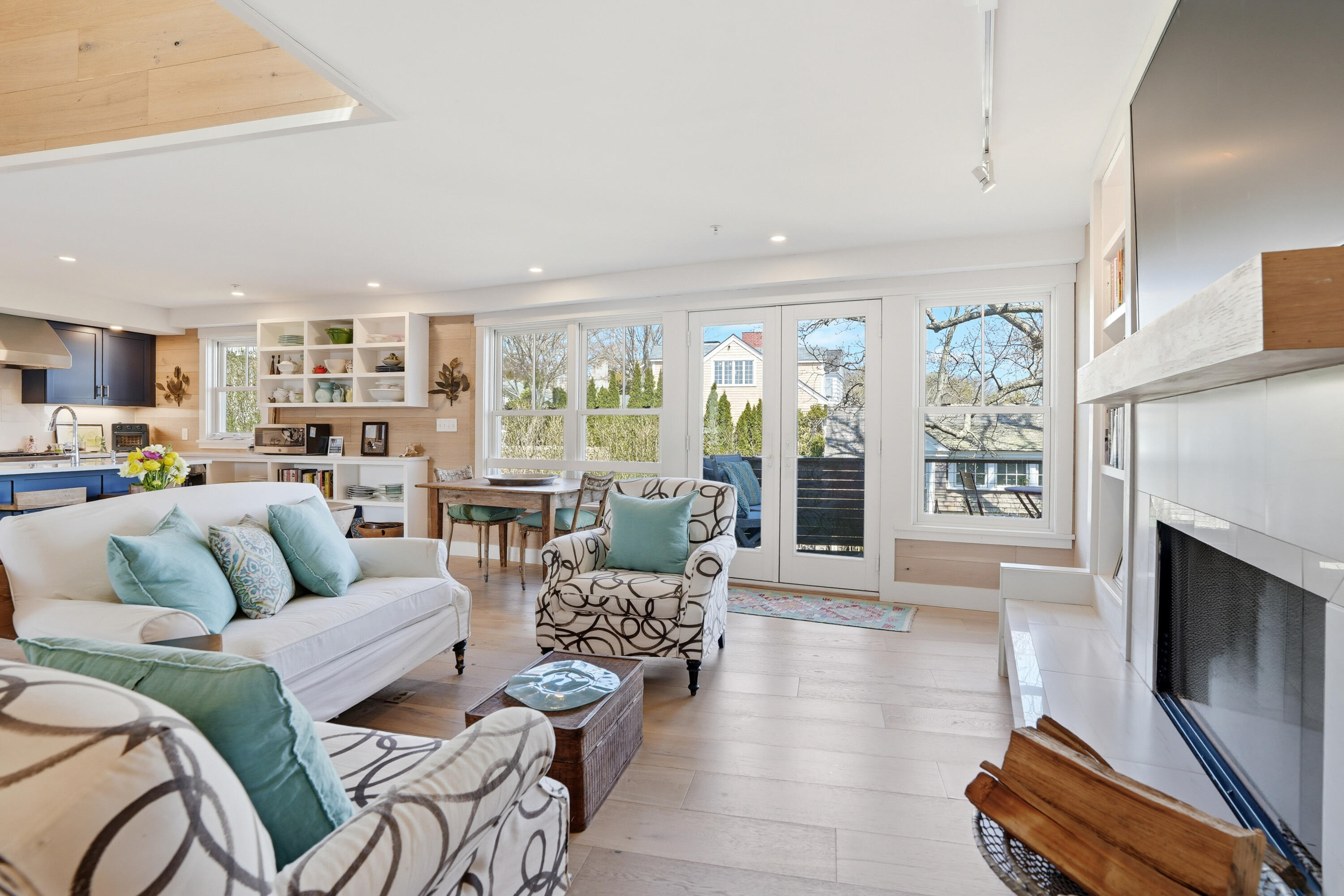 20 Union Court Vineyard Haven MA 02568