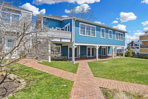 20 Union Court Vineyard Haven MA 02568